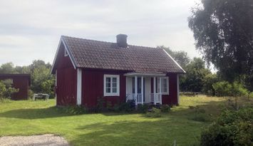 Charmig äldre stuga på landet
