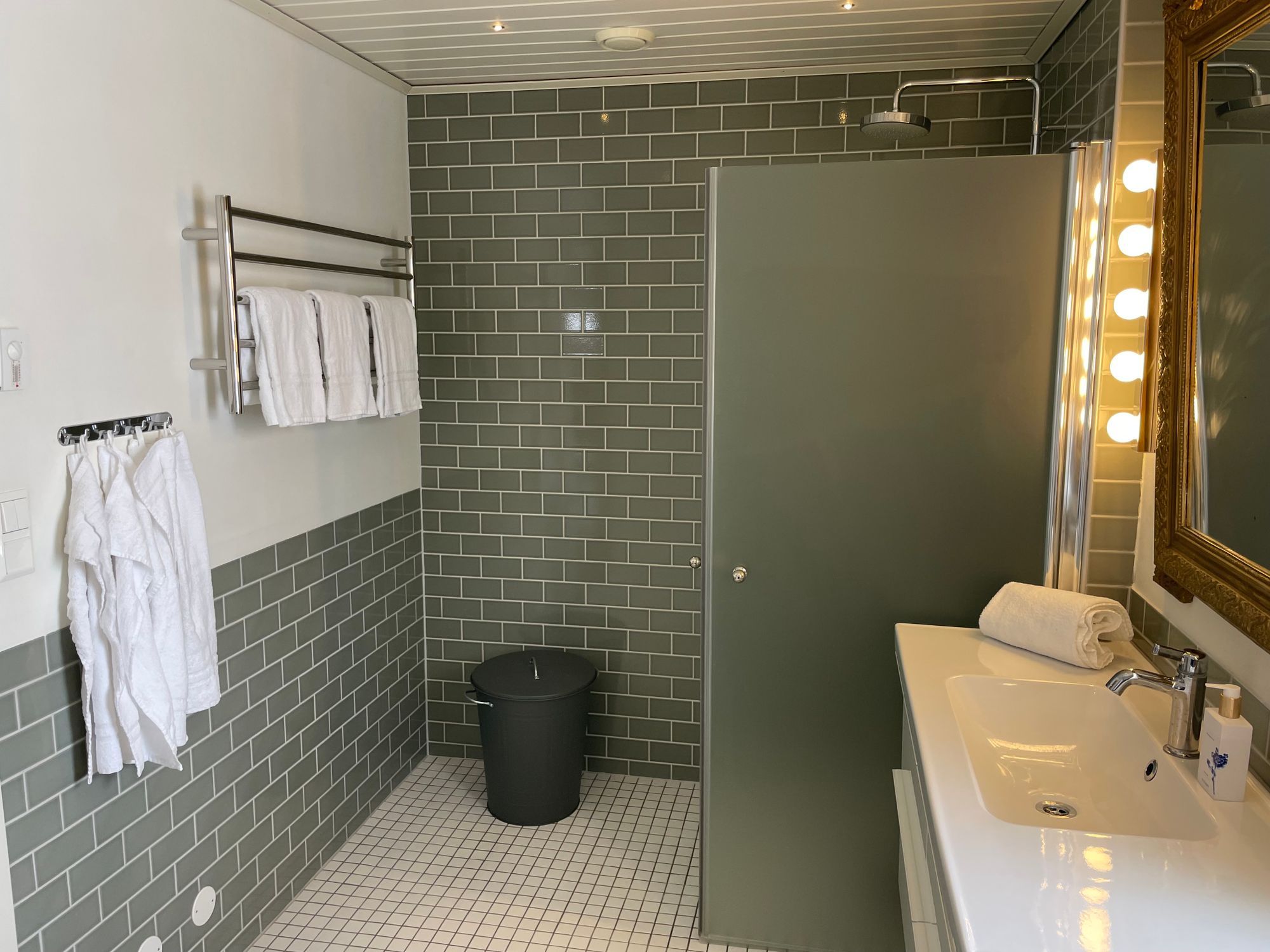 Smakfullt boende i centrala Borgholm – bild 22 av 24