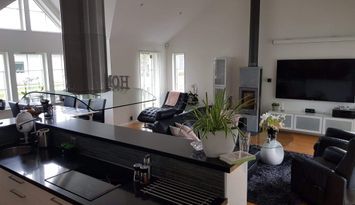 Hyr lyxig villa i Kalmar, pool & spabad, Ironman