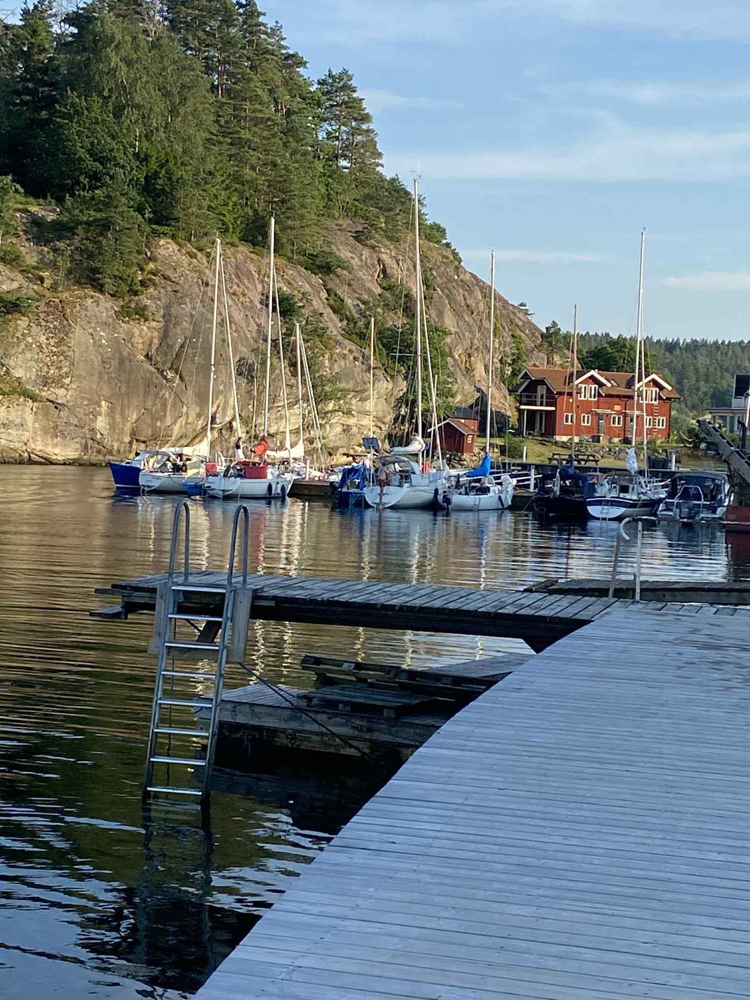 Nyrenoverat boende i idylliskt lantlig läge – bild 18 av 21