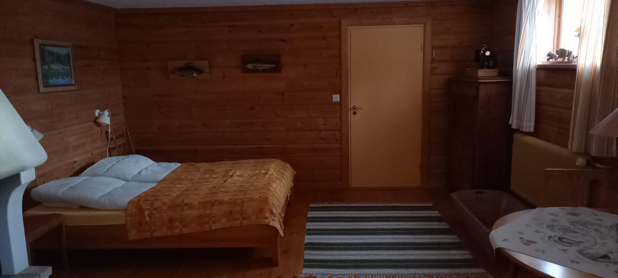 Timmerstuga vid sjön Siljan – bild 9 av 12