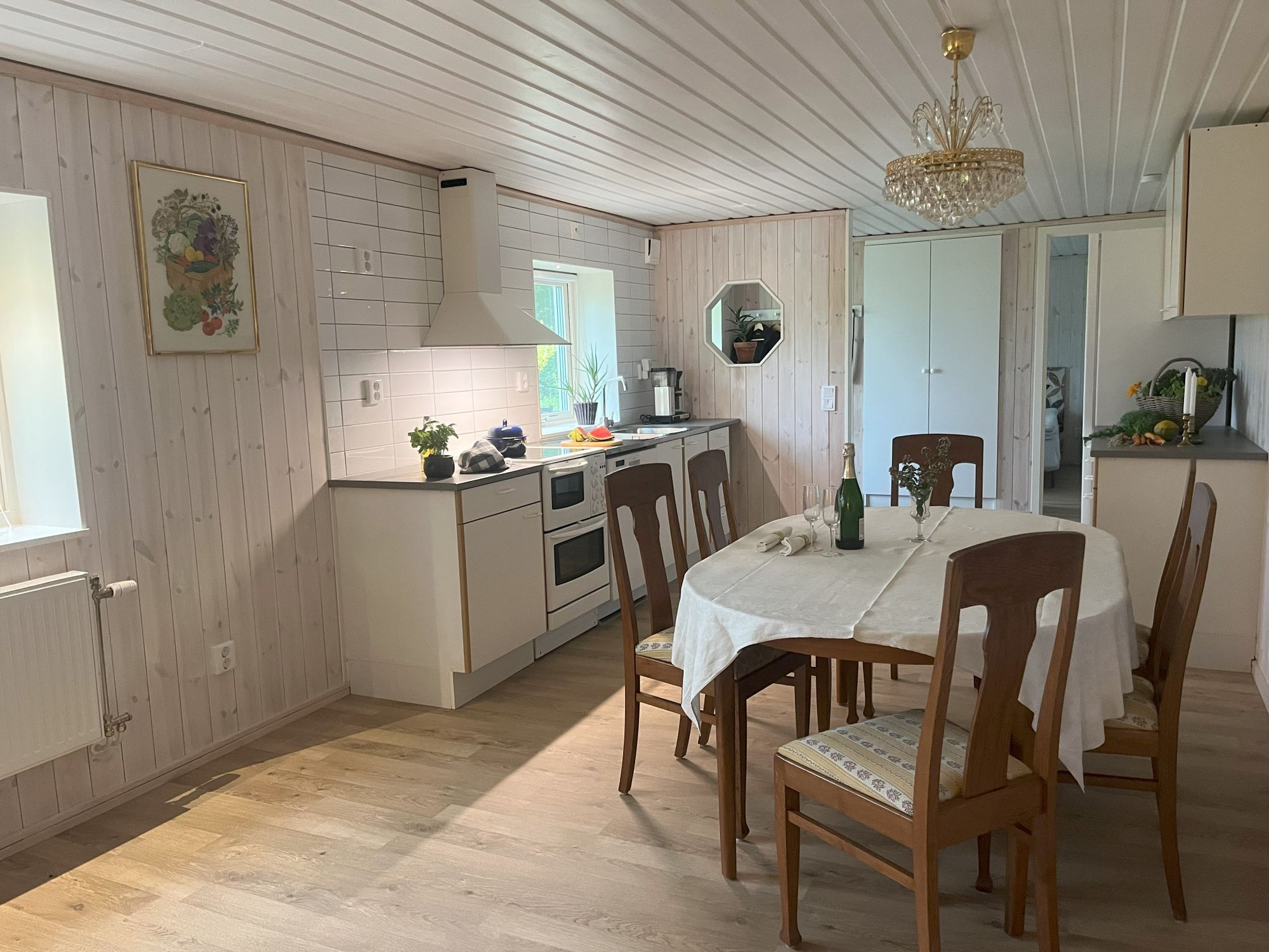 Nyrenoverat boende i idylliskt lantlig läge – bild 4 av 21
