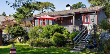 Cosy summer cottage in Ellös
