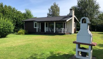 Bra läge stuga norr om Köpingsvik
