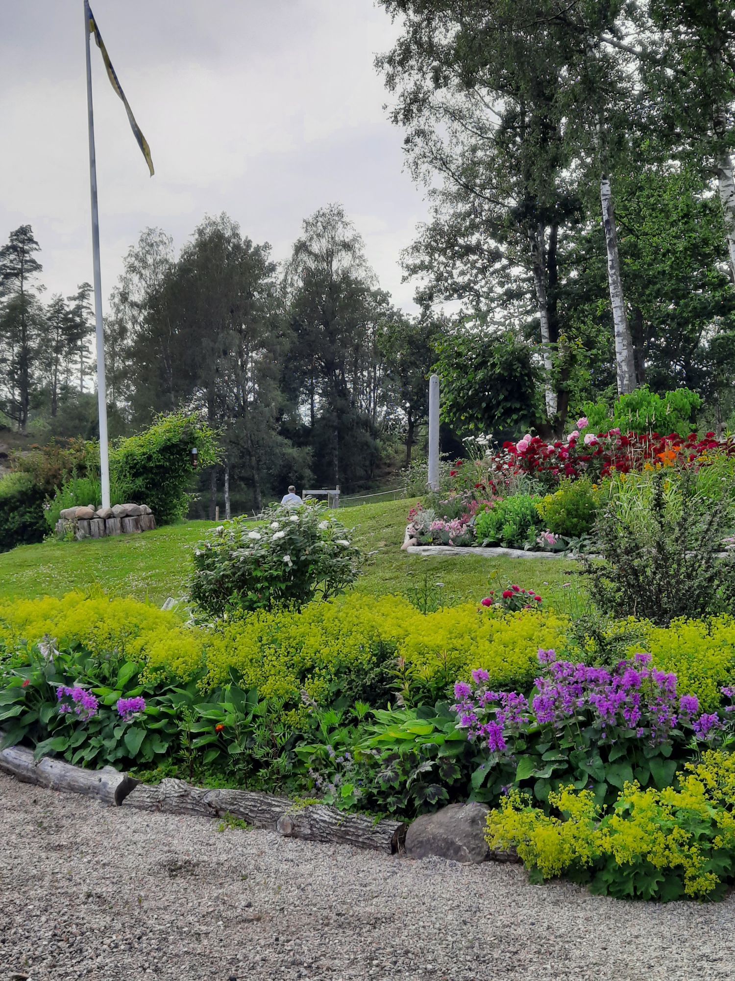 Nyrenoverat boende i idylliskt lantlig läge – bild 17 av 21