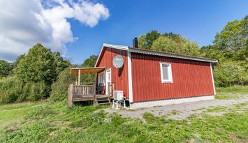Modern stuga nära havet och Västervik, bad, fiske