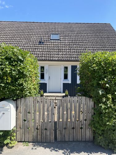 Stuga i Visby med 6 + 2 bäddar #31859