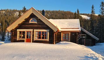 Mysig timmerstuga i Borgafjäll