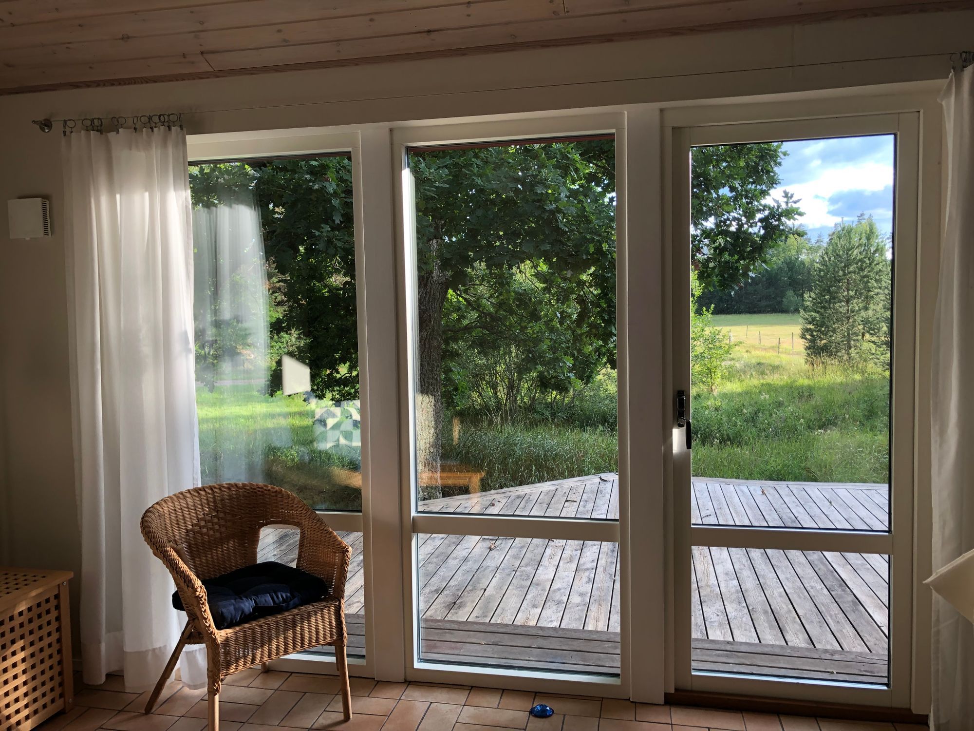 Fin stuga på landet, ändå nära till aktiviteter. – bild 12 av 12