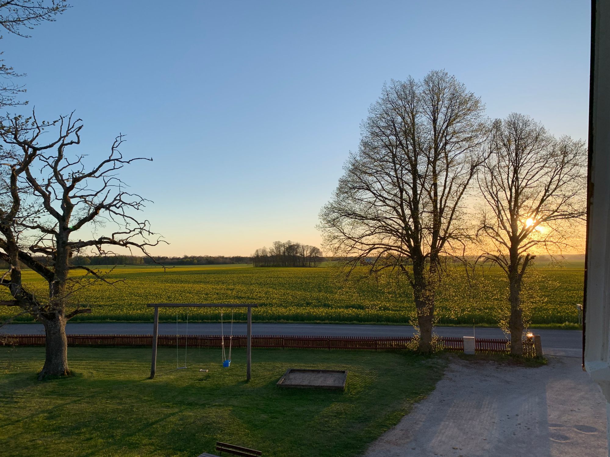 Lägenhet på övervåning i Källunge Bygdegård – bild 2 av 14