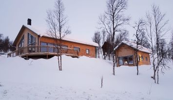 Lillstugan nära Walles, Bruksvallarna