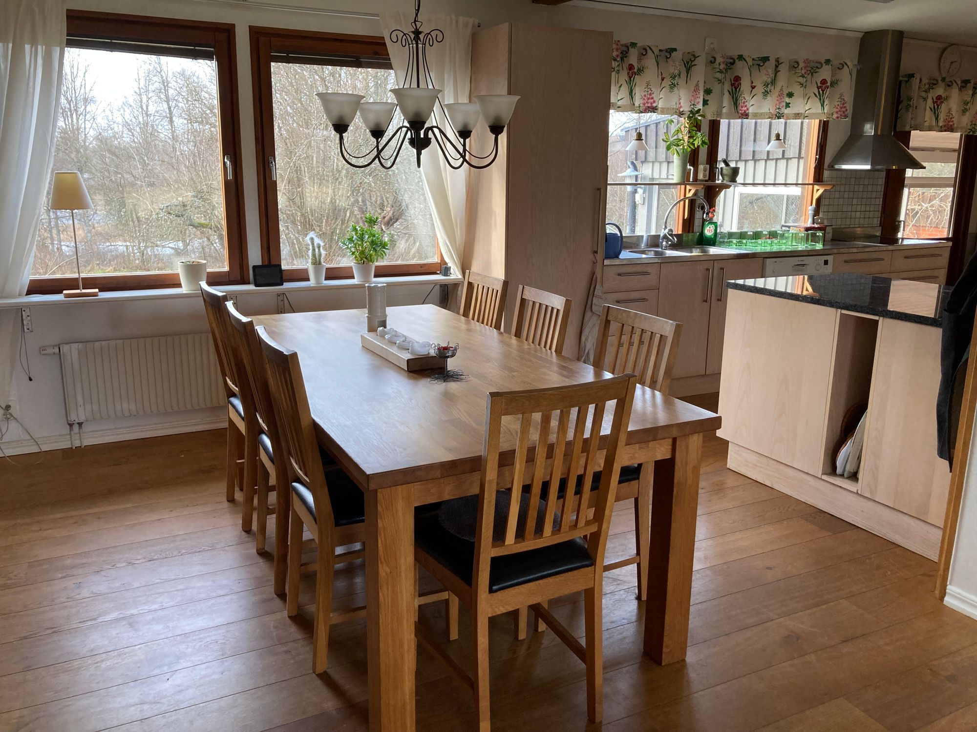 Härligt hus på mysig plats intill sjö! – bild 9 av 22
