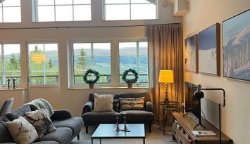 Åre Björnen -Rymlig lägenhet med ski in/ski out!