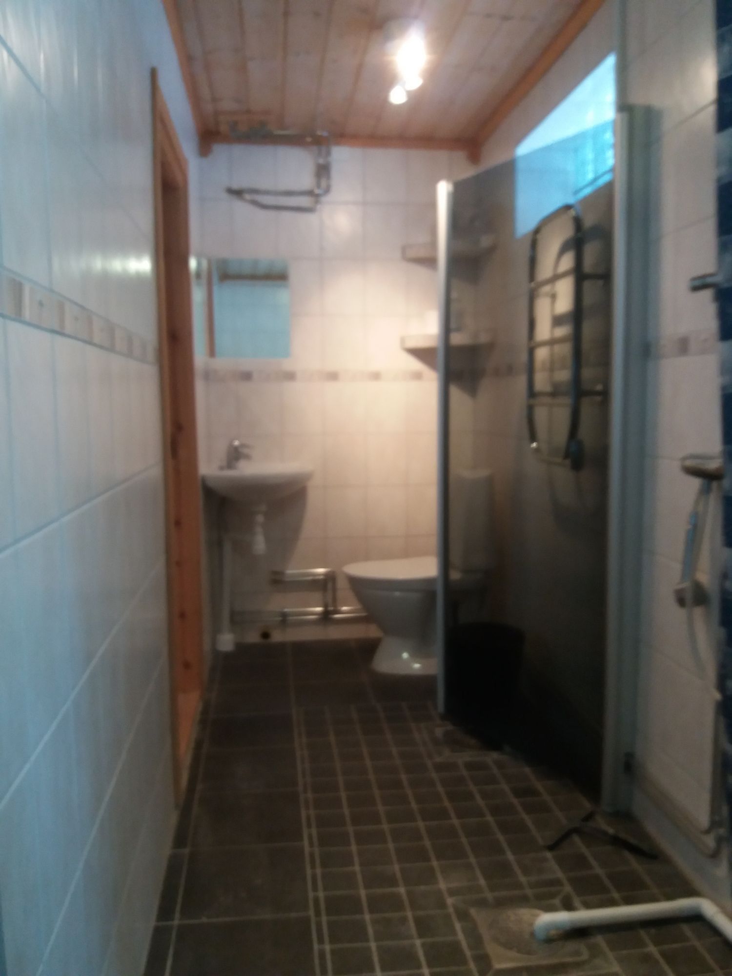 Modern stuga 4+2 bäddar i lugnt område, Björnrike – bild 8 av 8