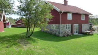 Archipelago homestead Skaftö Röda Huset