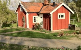 Stuga nära Nättrabyån