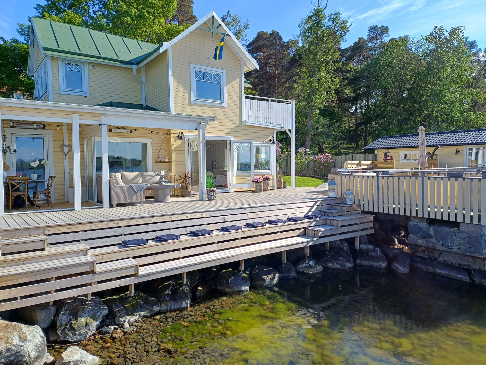 Villa Vågskvalp – Paradiset i Stockholm skärgård – bild 12 av 24
