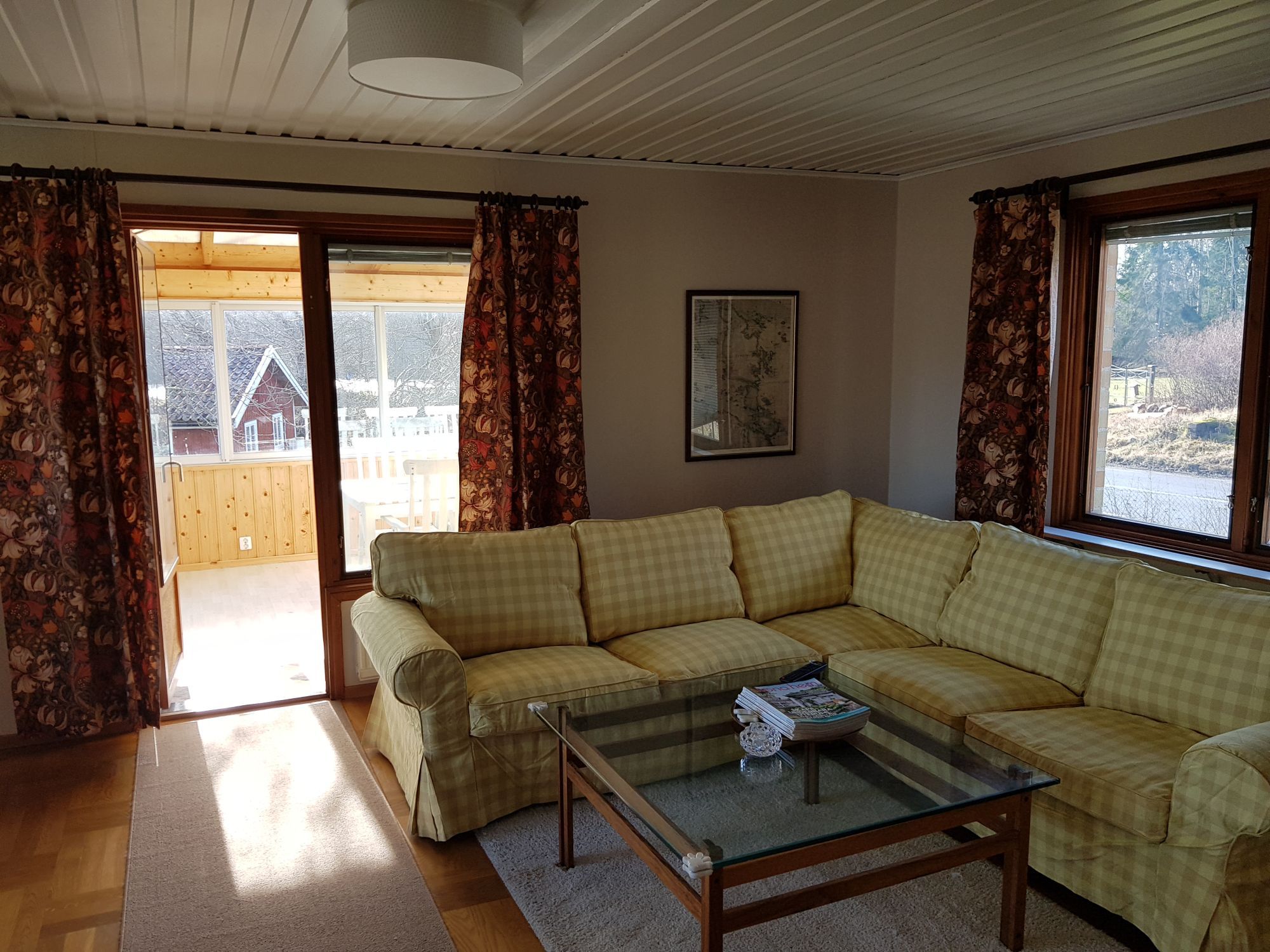Fiskarvilla med havsutsikt centralt i Grisslehamn – bild 9 av 14