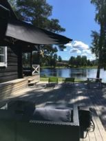 Stuga med sjötomt i Järvsö