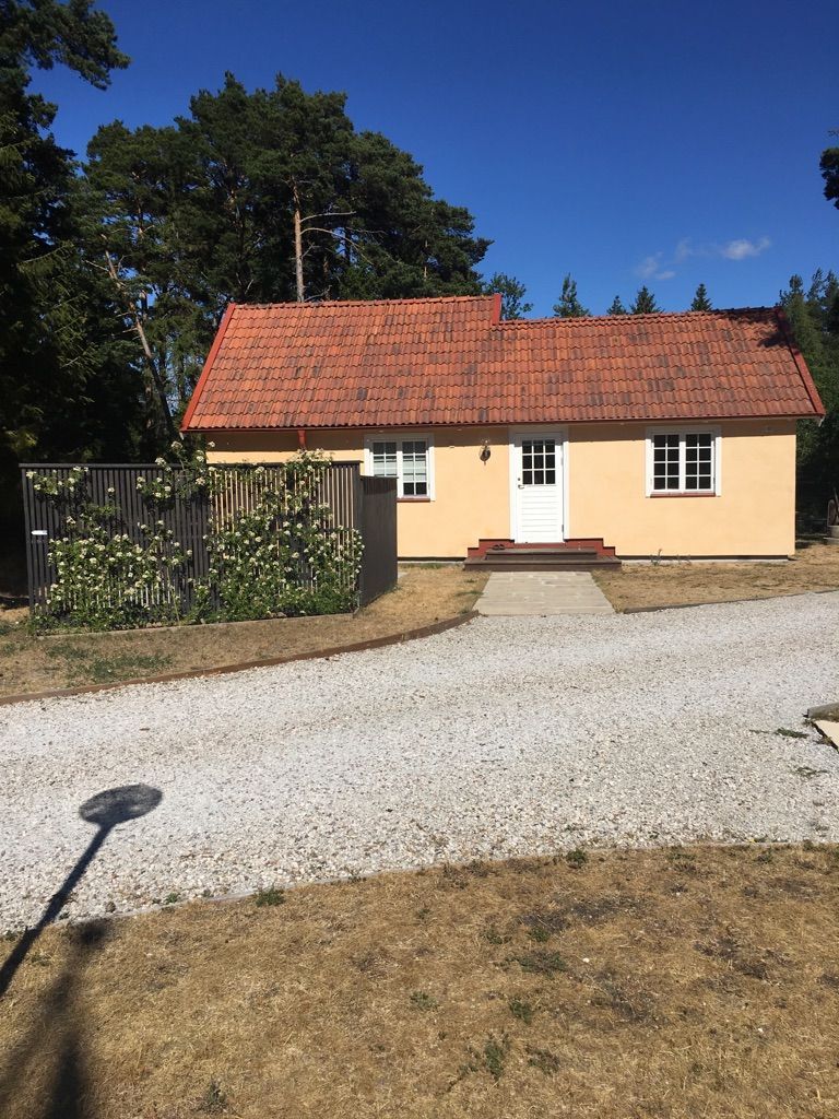 Strandnära stuga i Gnisvärd, Tofta uthyres