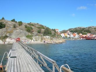 Rymligt strandnära hus med underbar havsutsikt – bild 3 av 12