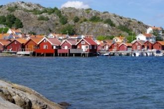 Rymligt strandnära hus med underbar havsutsikt – bild 8 av 12