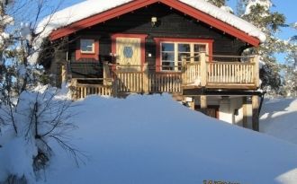 Trevlig timmerstuga på "fjället" i Sälen