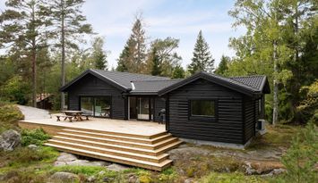Semesterboende med sjöutsikt på Rådmansö |SE13037