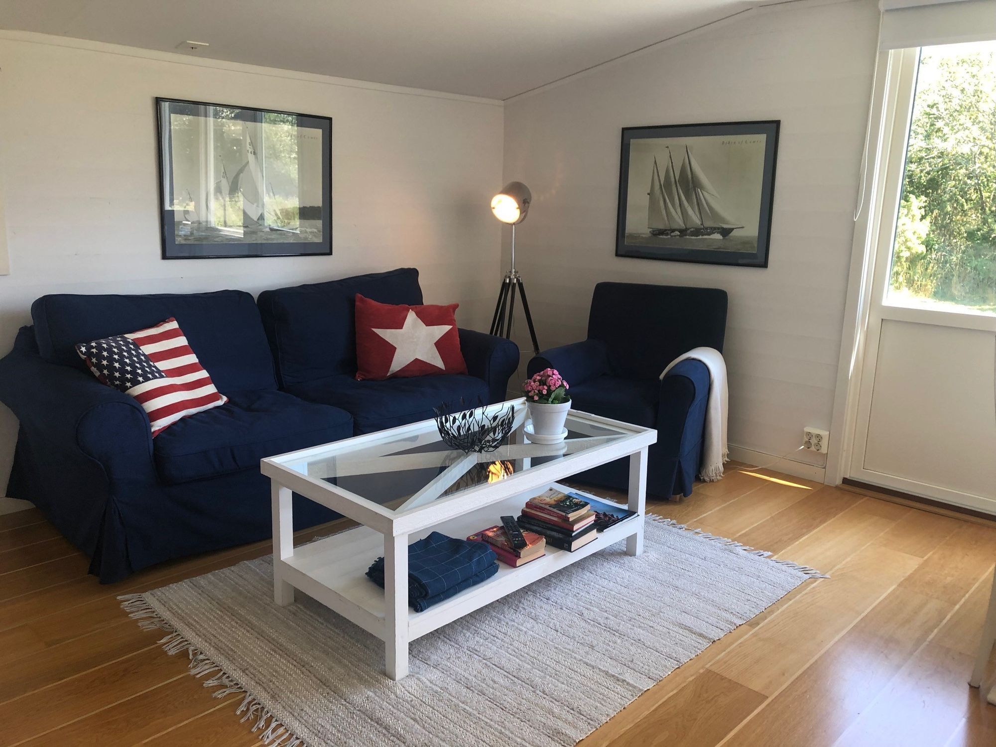Sjöutsikt och helt insynsskyddat på solsäkra Öland – bild 7 av 18