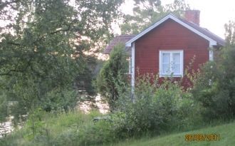 Charmigt Fritidshus m Strandtomt vid havet (Vätö)