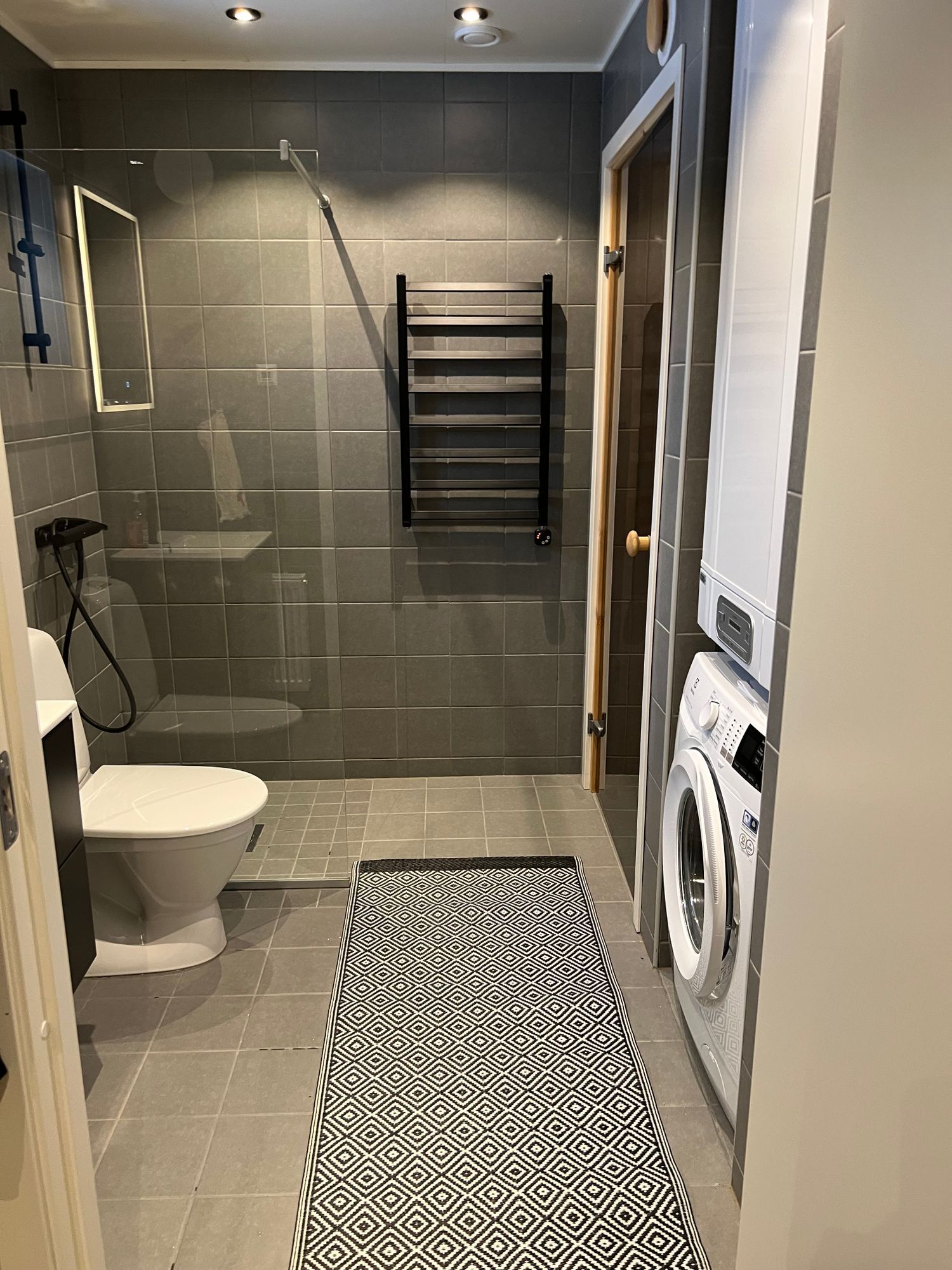 Idre Himmelsfjäll ski in/ski out-pool, bastu – bild 8 av 11