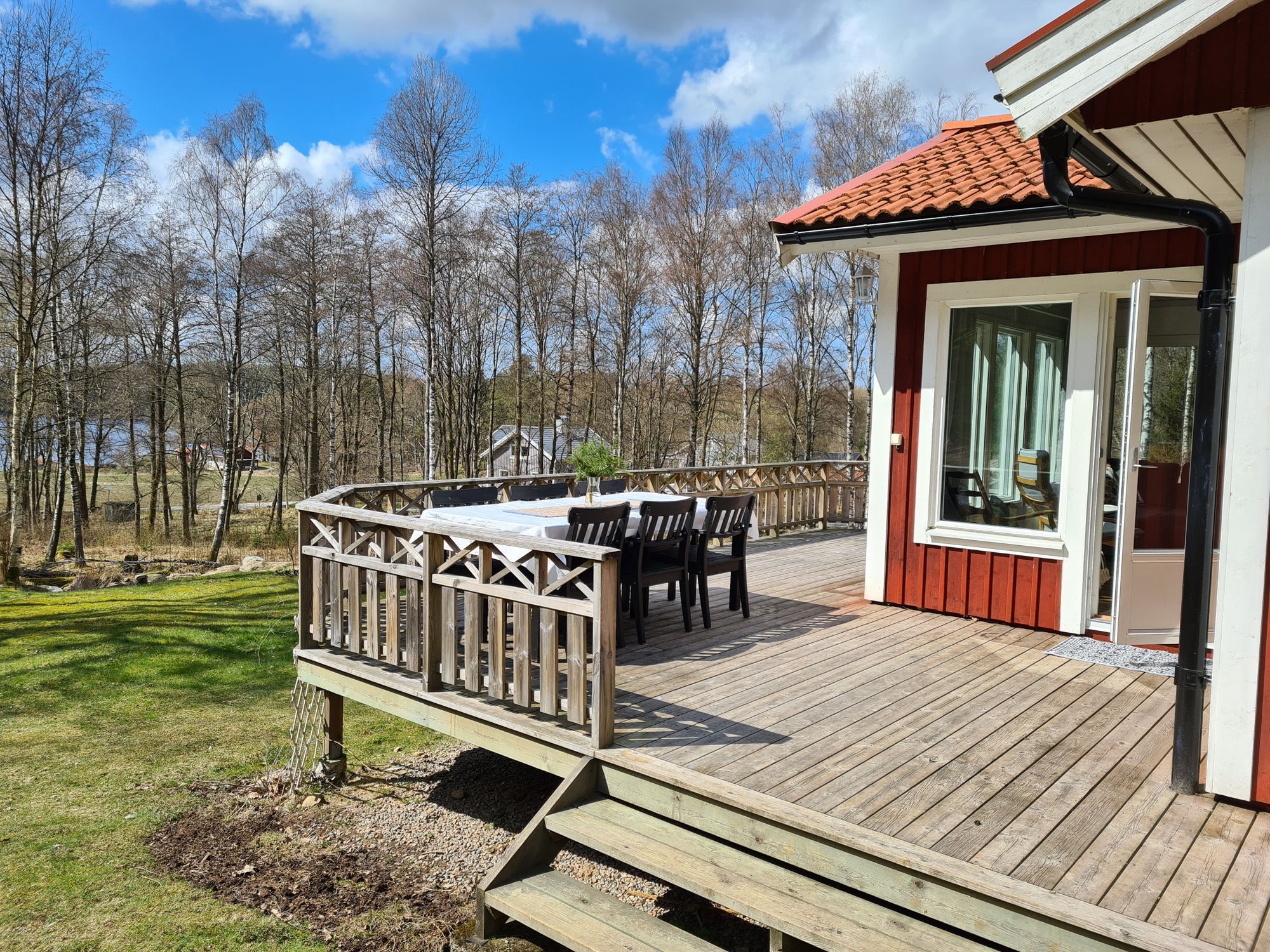 Mysig stuga i Svartedalens naturreservat – bild 9 av 16