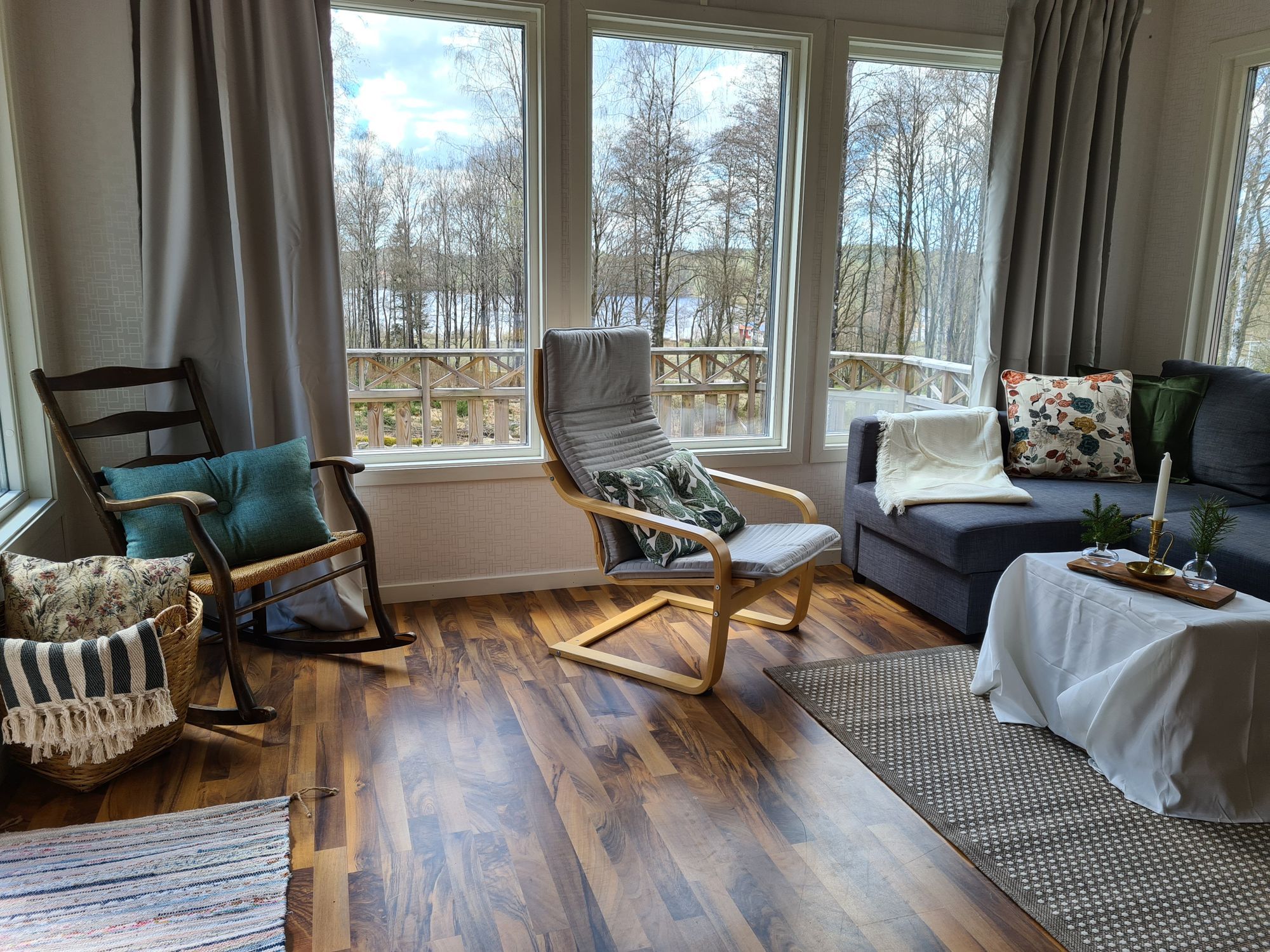 Mysig stuga i Svartedalens naturreservat – bild 13 av 16
