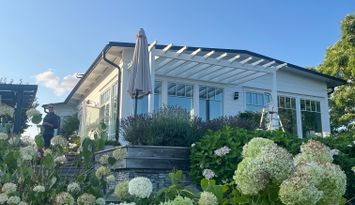 Skärgårdshus med fantastisk sjöutsikt på Resarö