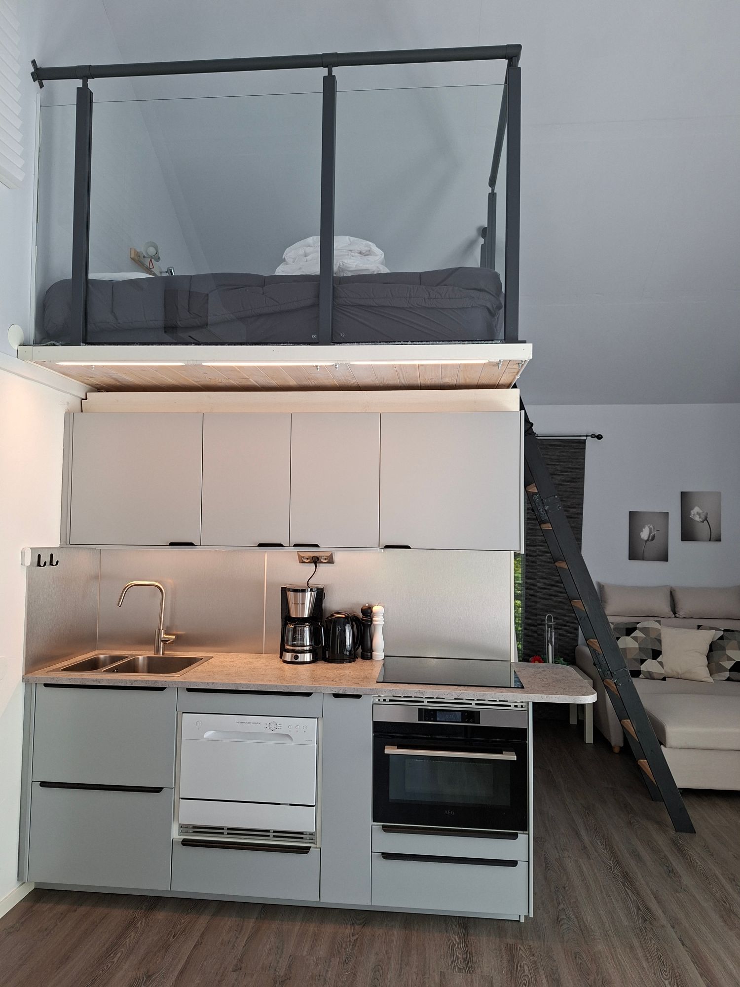 Toppmodernt fritidsboende – bild 10 av 24