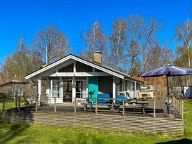 500 meter från Bjärehalvöns finaste strand