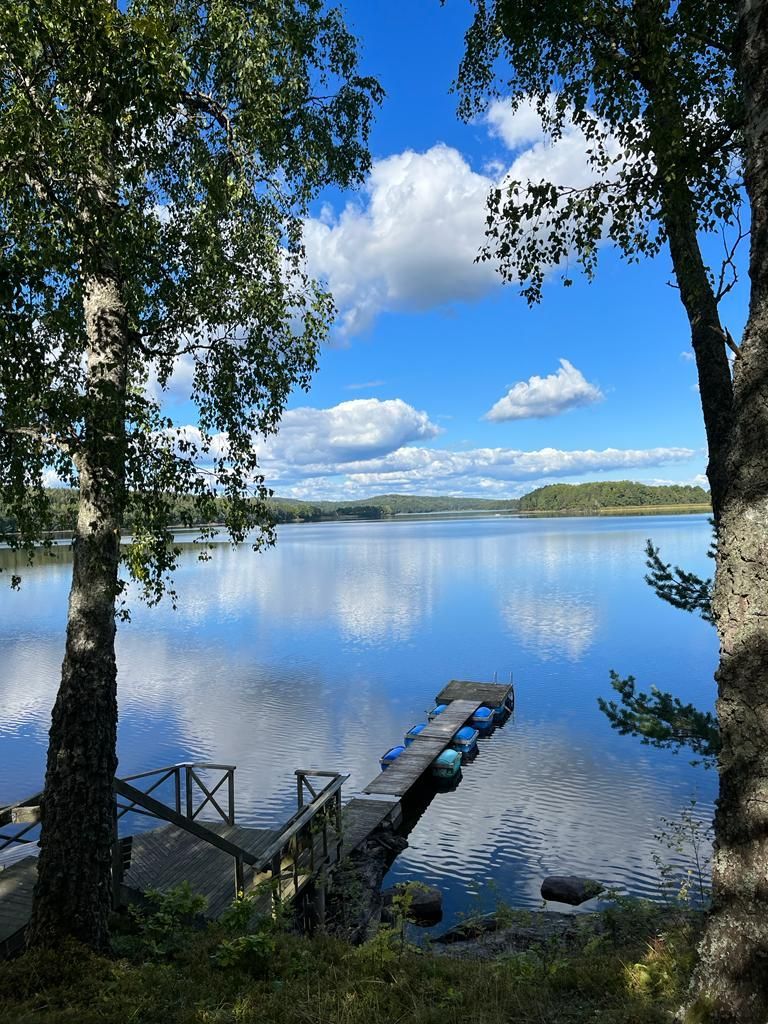 Nyrenoverad lägenhet med panorama sjöutsikt – bild 24 av 24