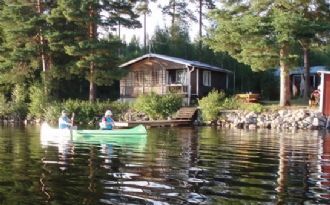 Gemüliches Ferienhaus 2 m vom See Nedre Telningen