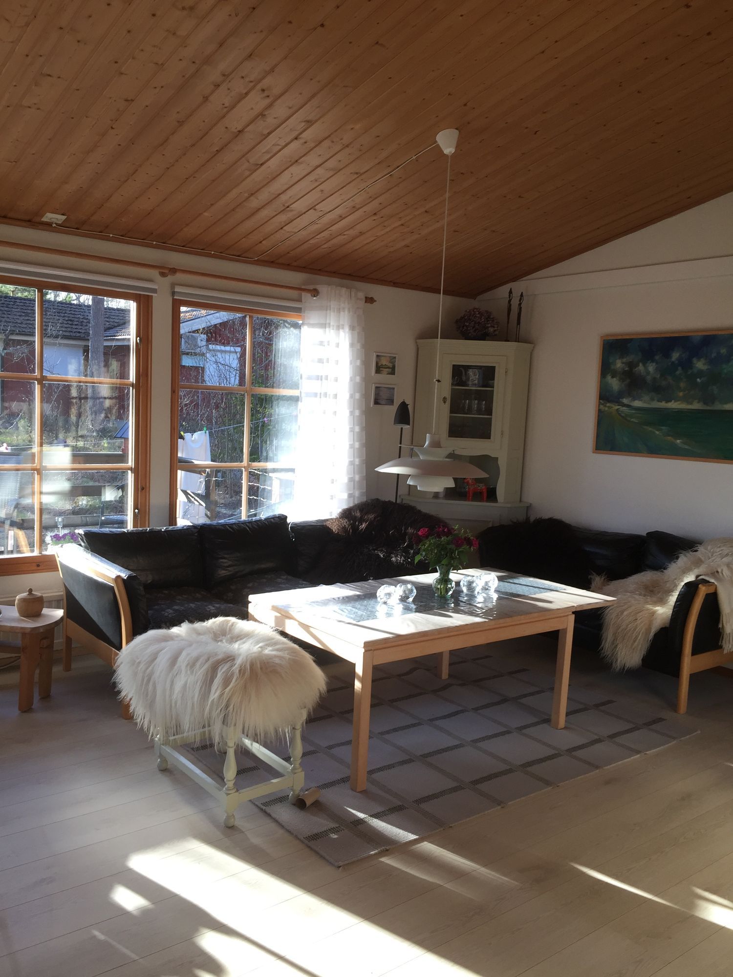 Stuga i Småland vid havet – bild 2 av 16