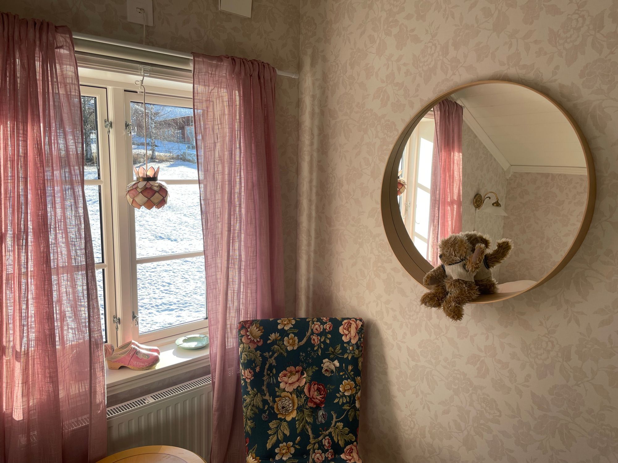 Nyrenoverad Villa/Fritidshus m utsikt över Siljan! – bild 22 av 23