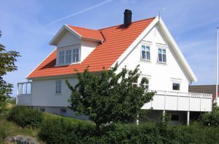 Lägenhet nära badstrand på Rörö
