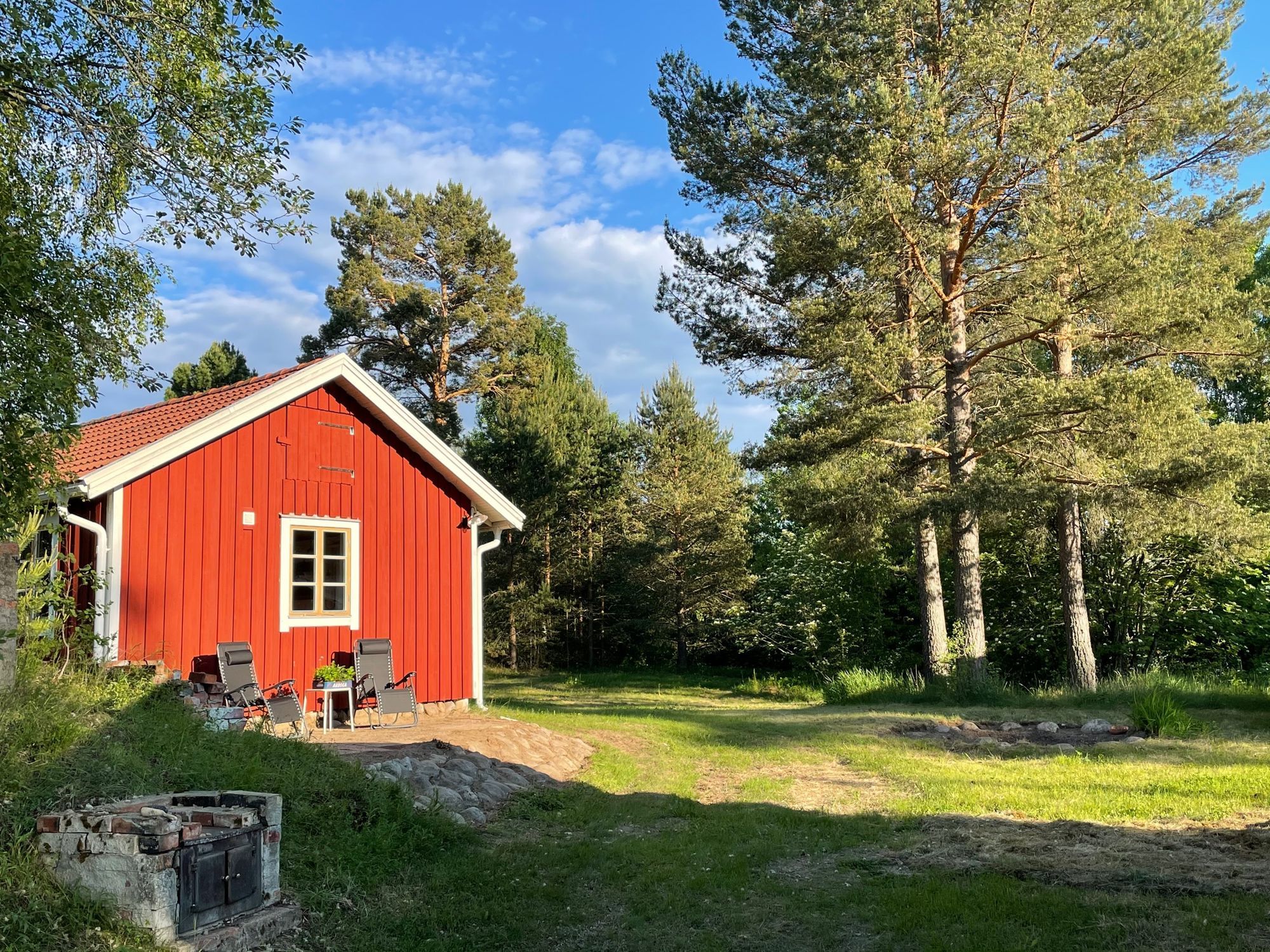 Harsa 12 km. Järvsöbacken 5 km. Kamin. Diskmaskin. – bild 13 av 24