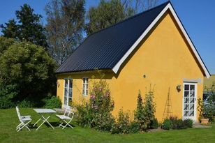 Charmig cottage invid allt det bästa på Österlen