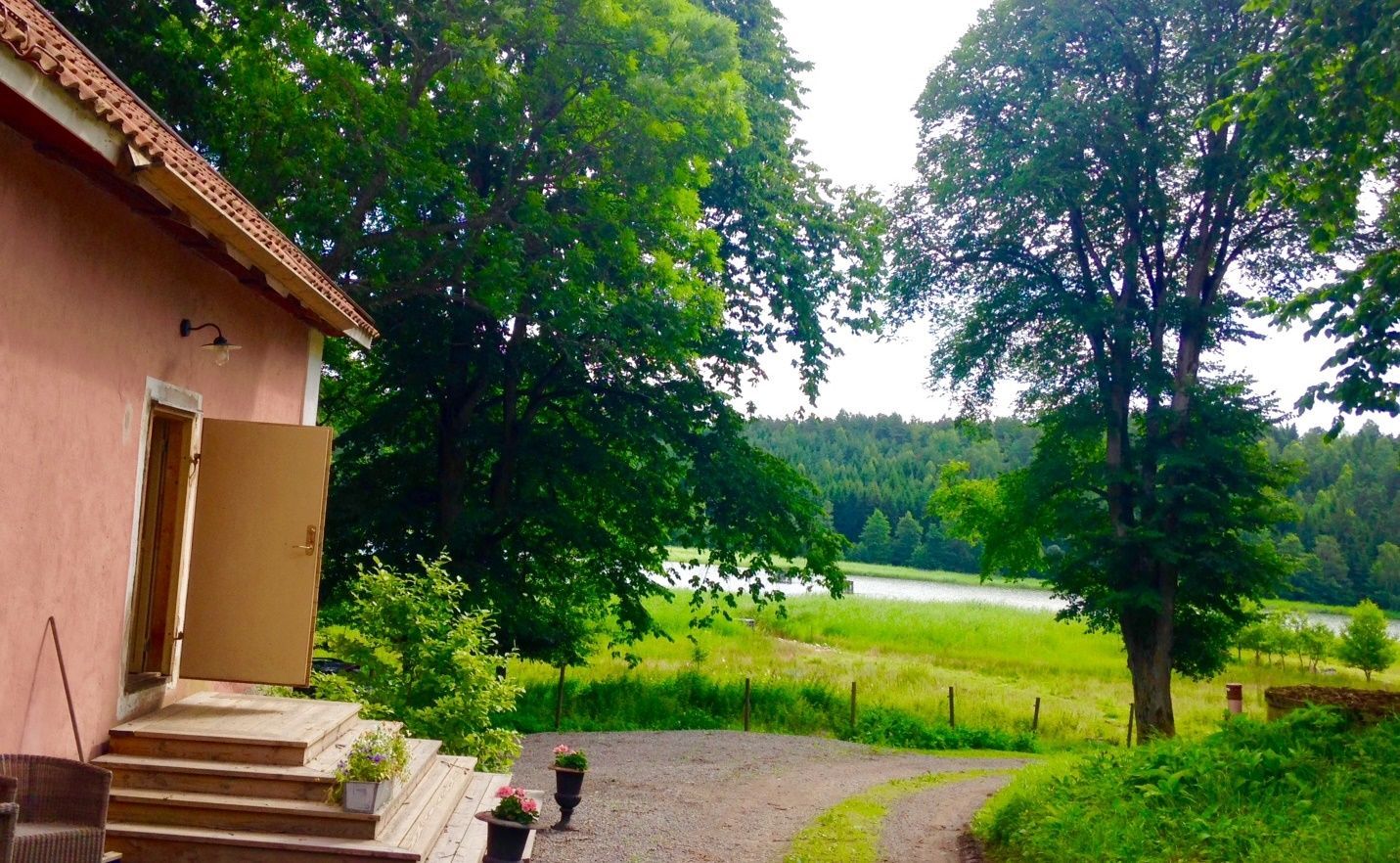 Unikt gårdshus - sthlms södra skärgård – bild 5 av 18