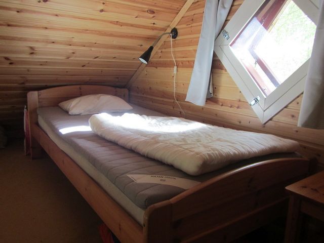 Rofylld fräsch stuga i pittoreska Tornedalen – bild 15 av 19
