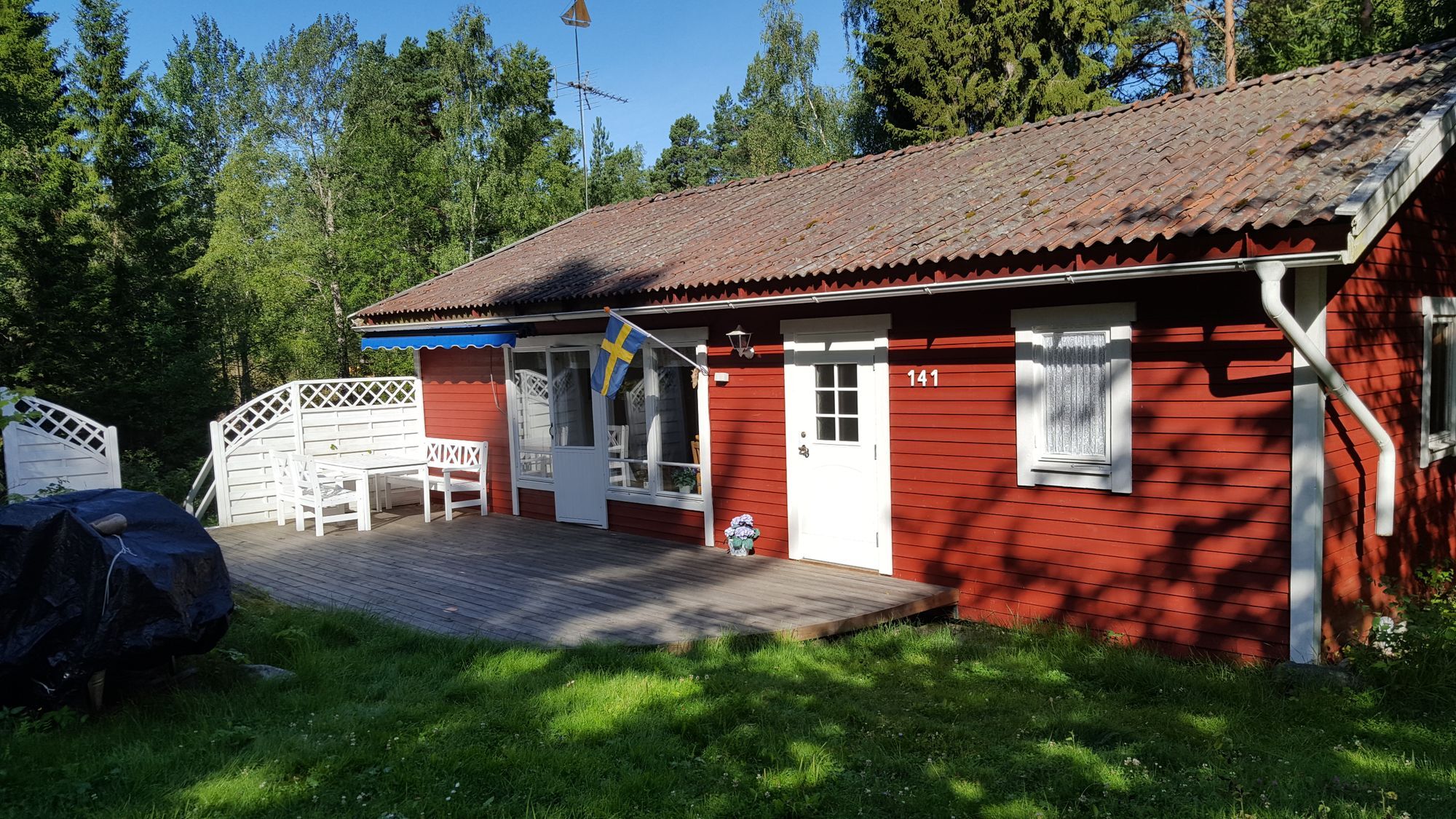 Med vgbeskrivning, satellitbilder, gatubild, drnarbild, tomtgrnser och friluftskarta. Rda sledet 12 Lidkping karta - redteksystems.net