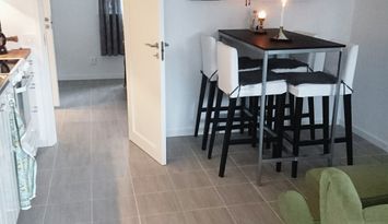 Friliggande villa i lugnt bostadsområde nära havet