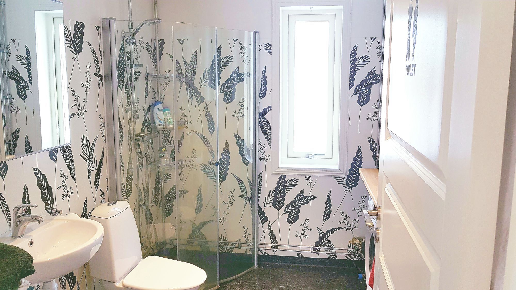 Stor mysig familjestuga, vildmark Kittelfjäll – bild 6 av 24