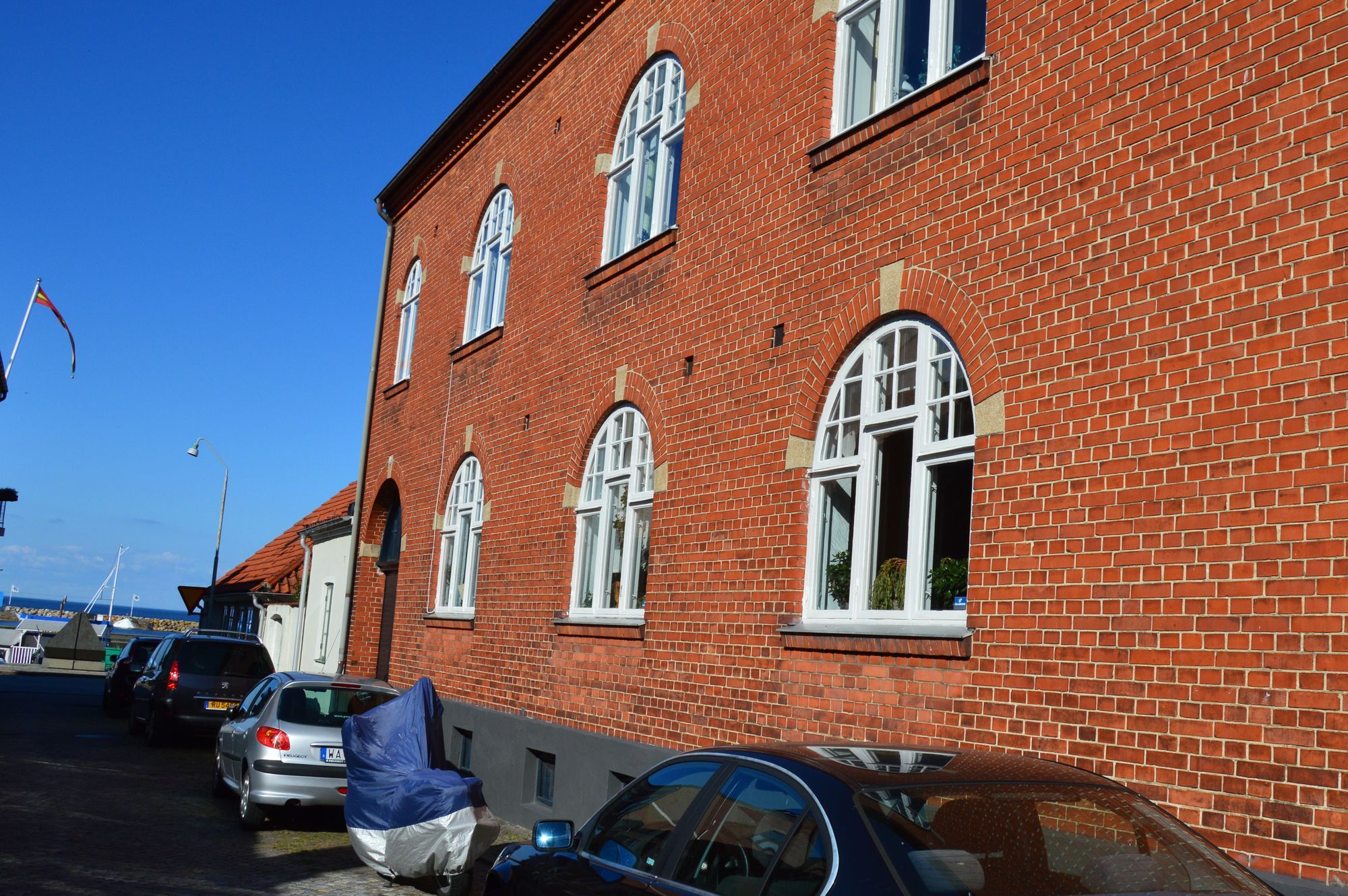 Lägenhet vid hamnen i Simrishamn, Österlen – bild 11 av 11