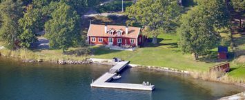 Wondershön Haus am Wasser in Stockholmer Schären